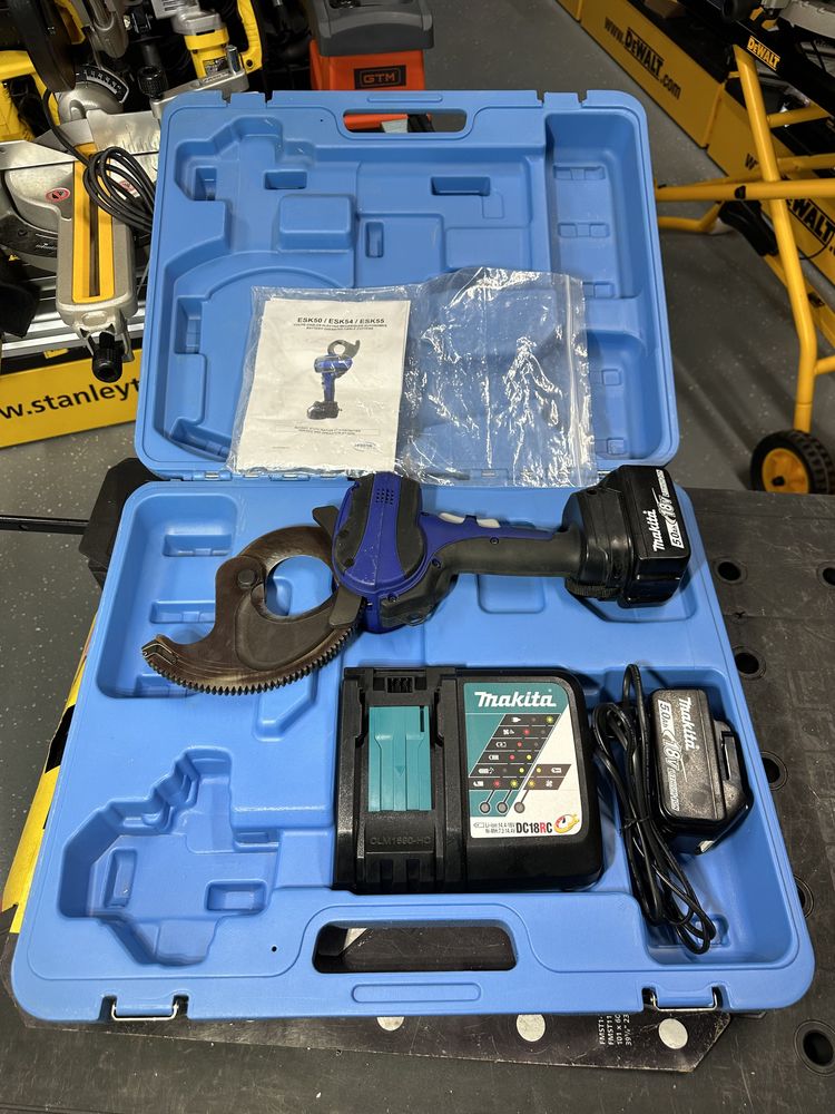 Резак для кабеля Кабелеріз акумуляторний Sicame esk50 Makita DTC103