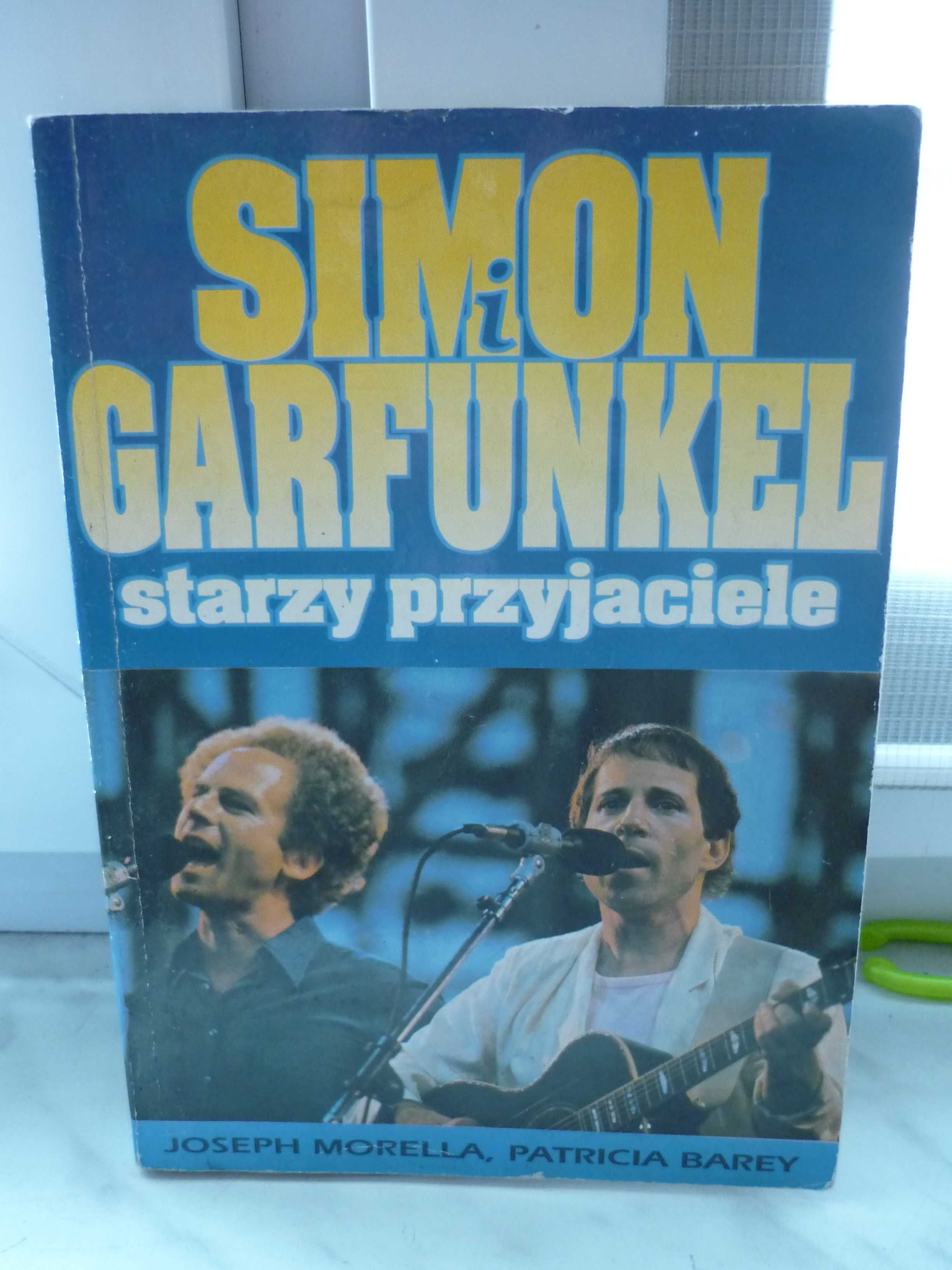 Simon i Garfunkel , starzy przyjaciele. J.Morella,P.Barey.