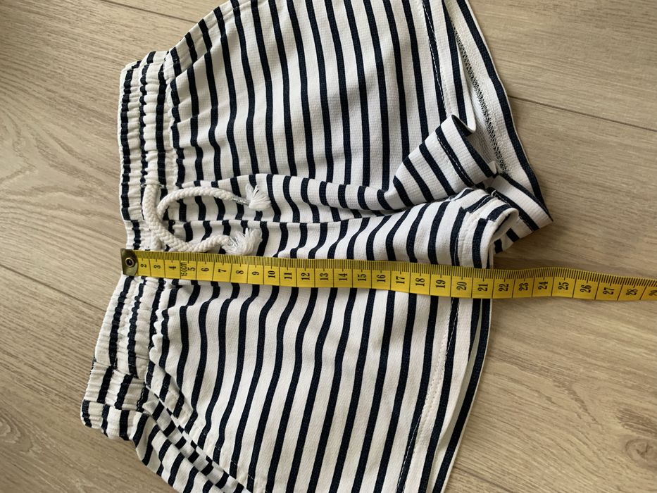 Shorty rozmiar 98 H&M