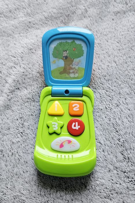 Telefon z klapką