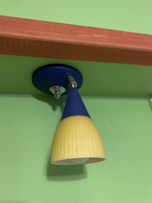Mini żyrandol w kolorze granatowo żółtym