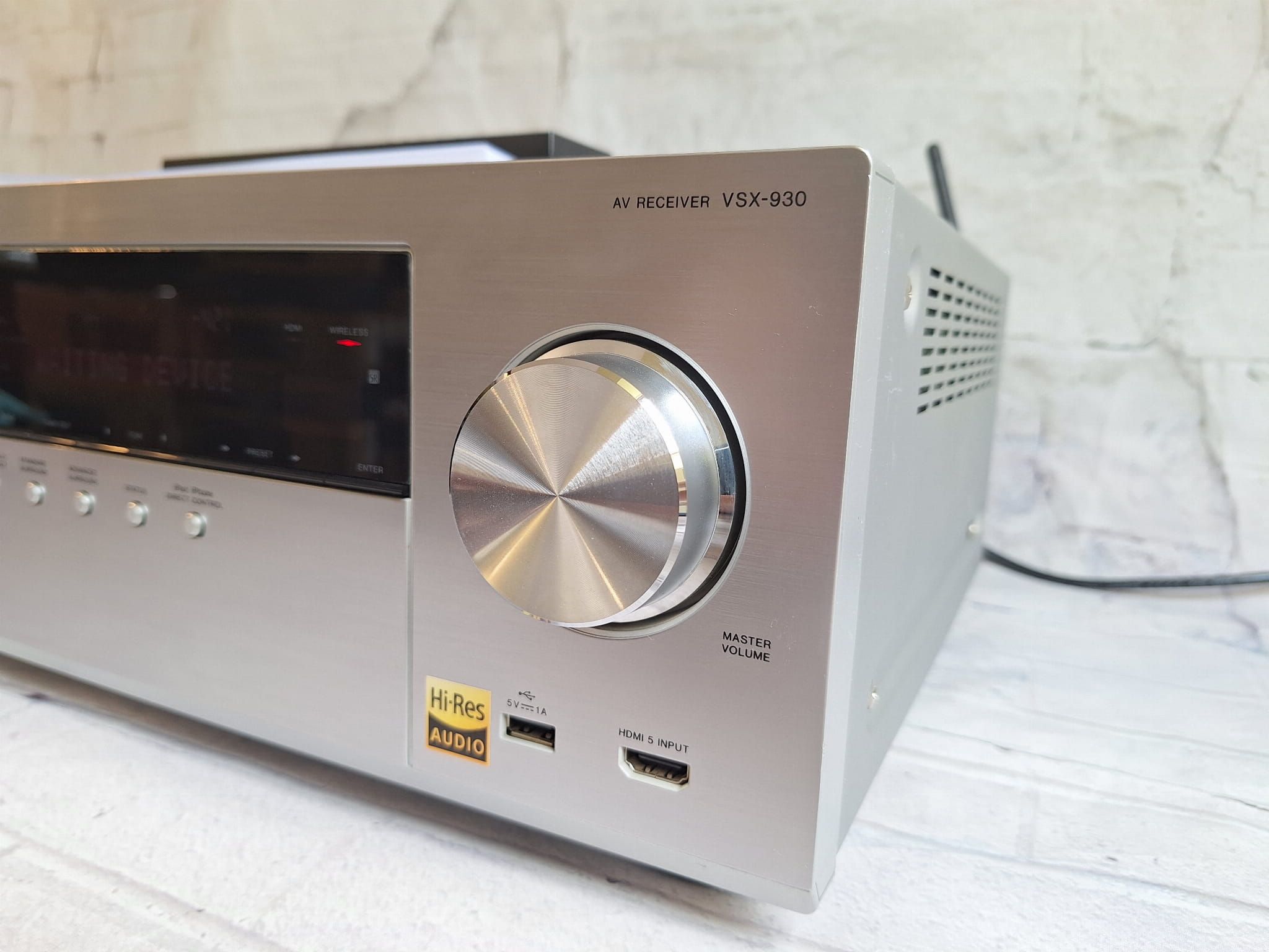 7.2 Pioneer VSX-930 Wifi BT 4k/60p Hi res Atmos  Spotify DSD