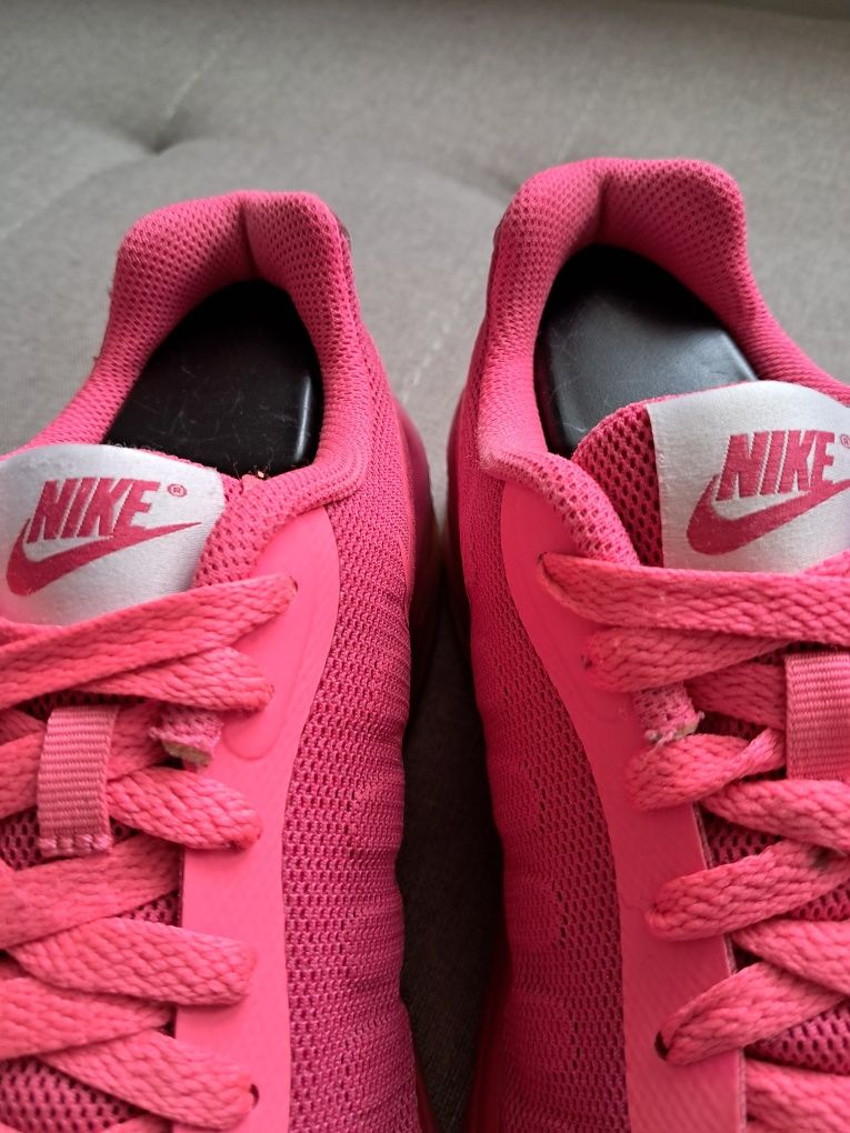 Buty Nike Air Max r.35,5