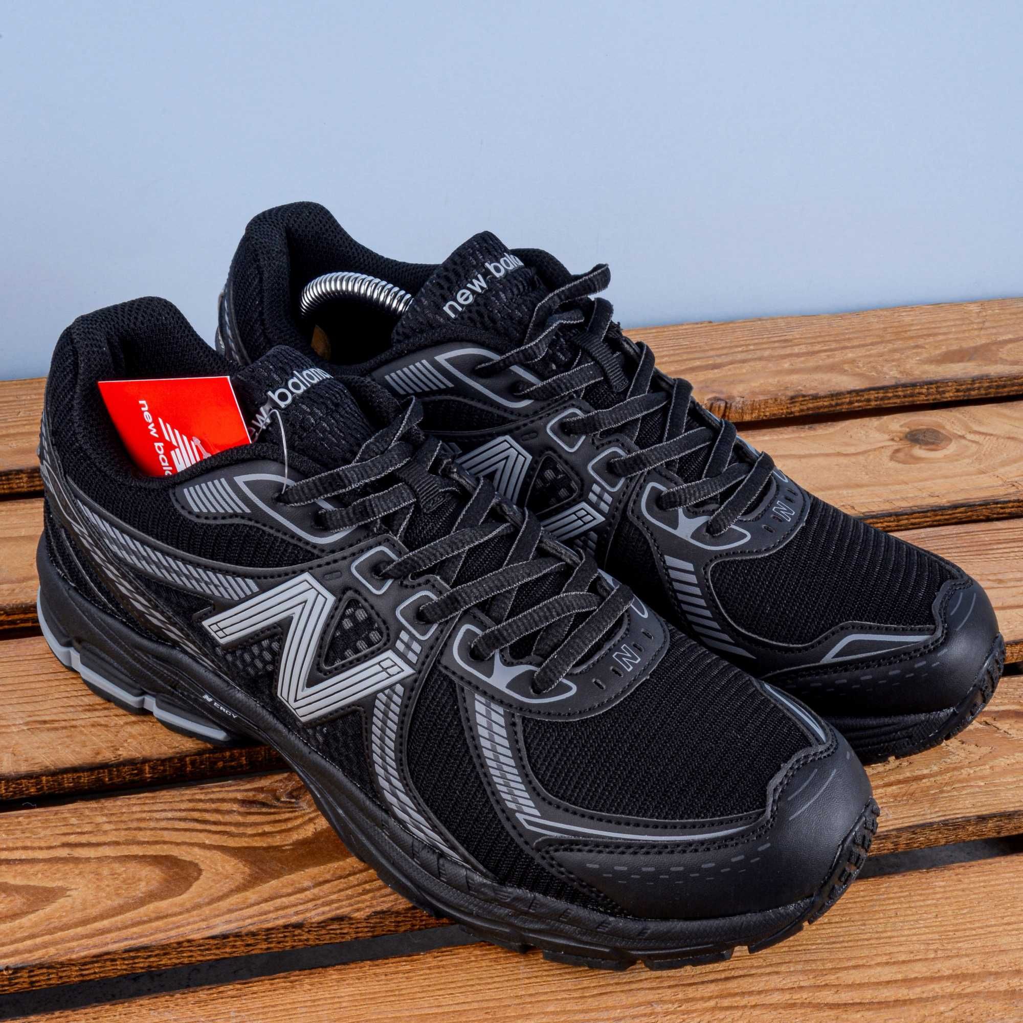 (1799) Чоловічі Кросівки New Balance 860v2 чорні (41-45) нб нью беленс