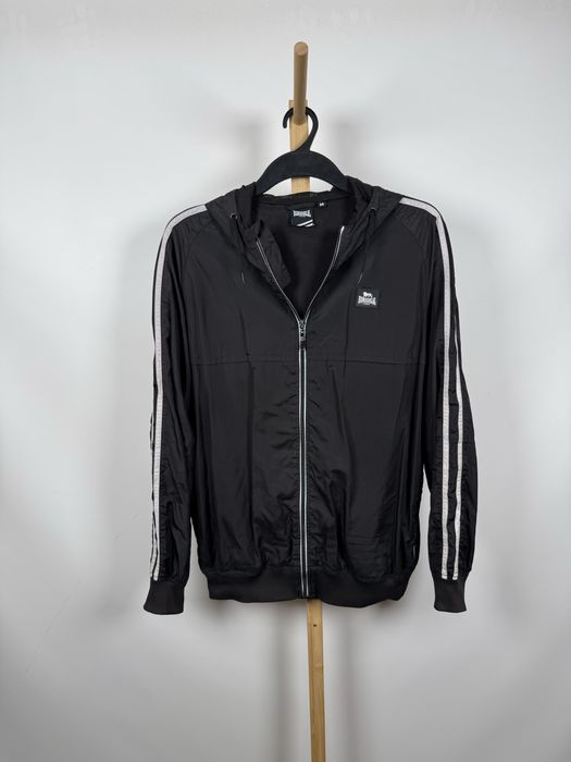 Lonsdale czarna lekka kurtka wiatrówka M