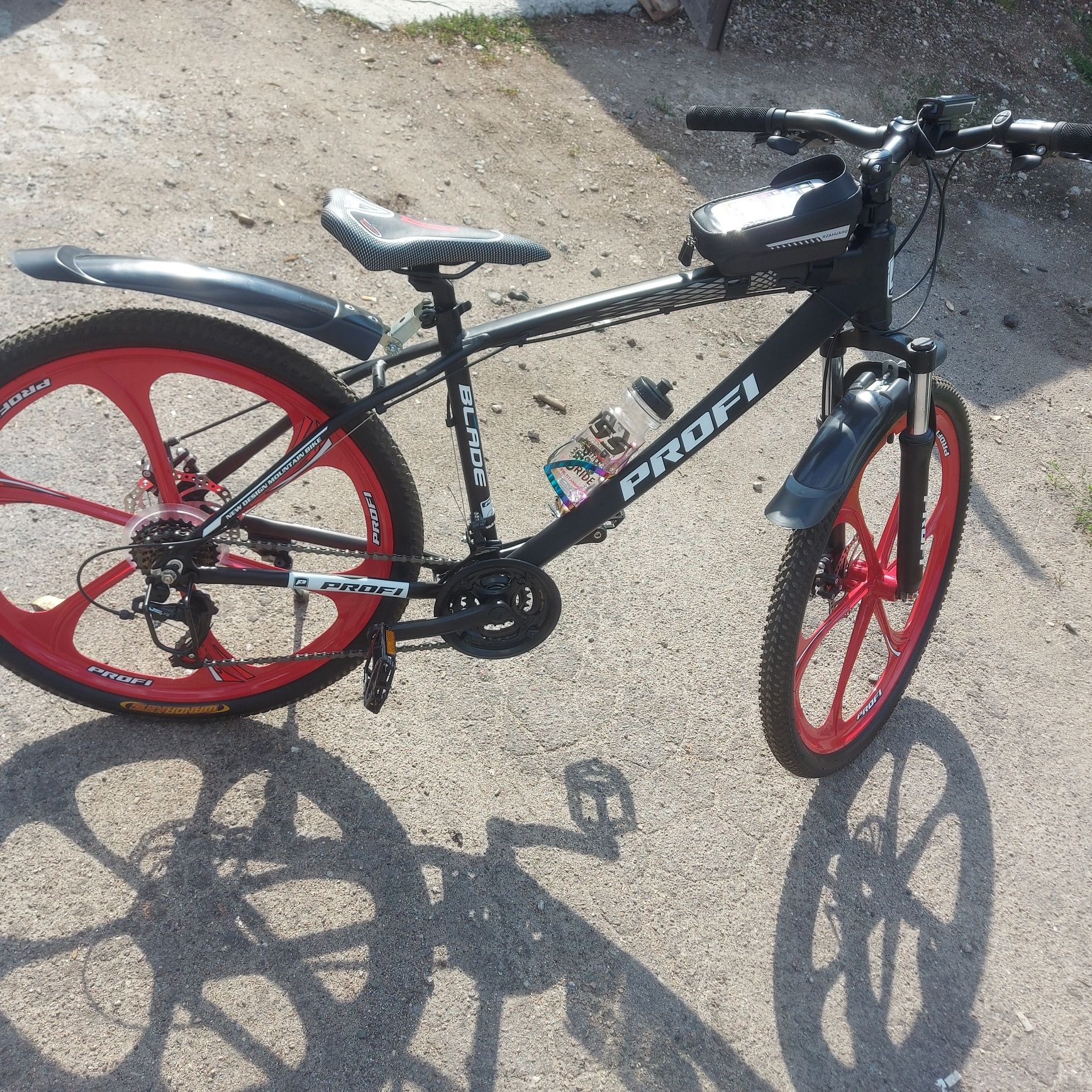 Продам спортивный горный велосипед