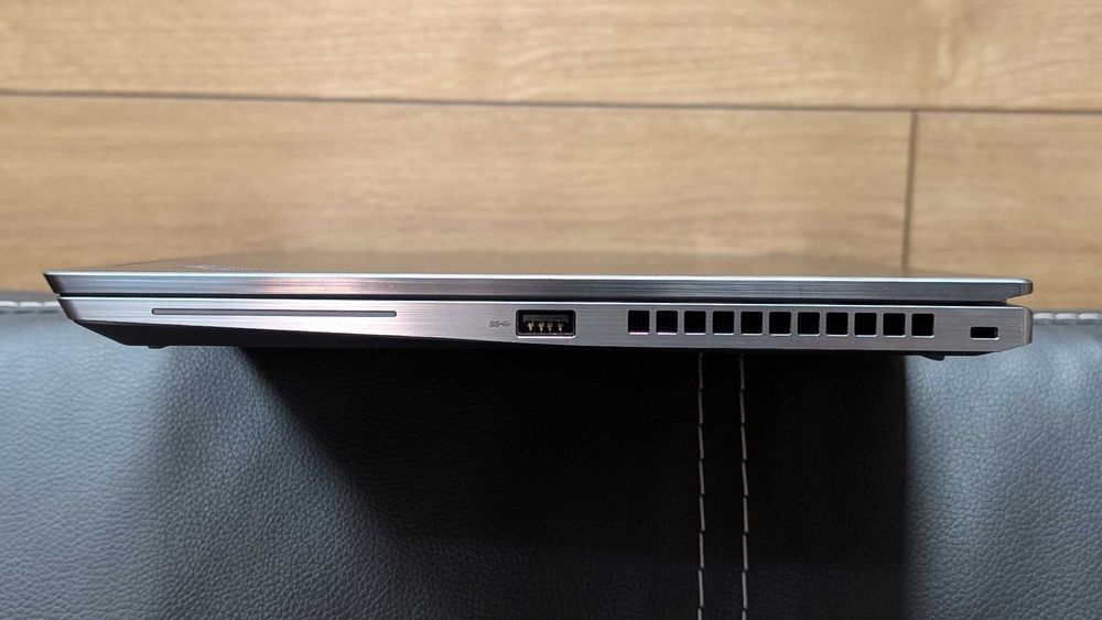 Lenovo ThinkPad T14s Gen 2 14" 4K UHD IPS 500nits i7-1165G7 512Gb 16Gb