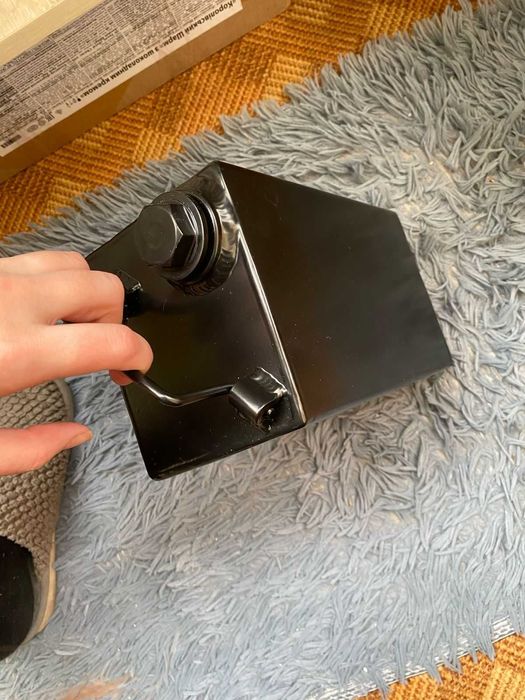 Продаю баки для палива