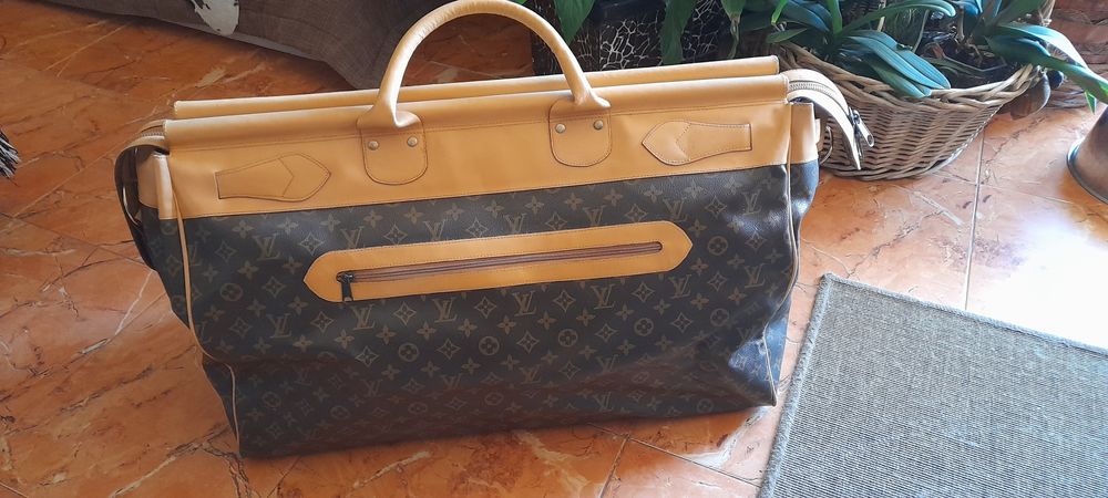 Mala de viagem Louis Vuitton