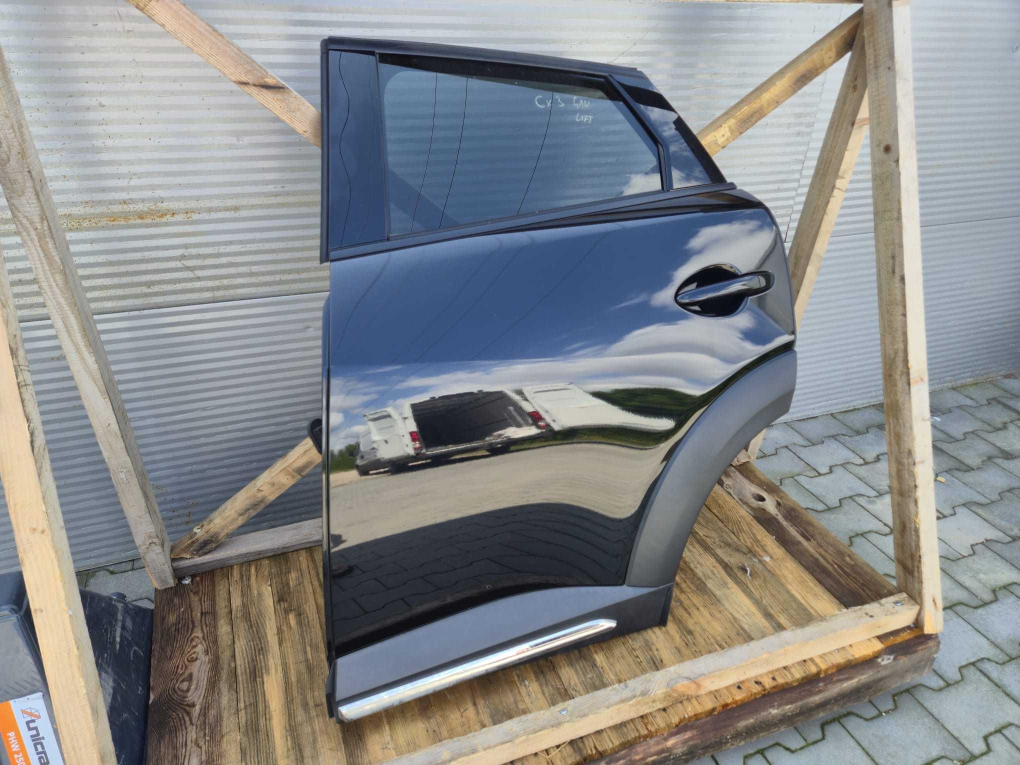 drzwi lewe lewy tył Mazda CX3 czarne 41W