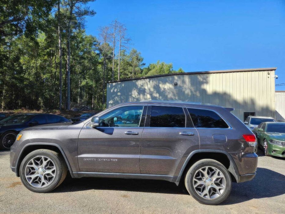 Jeep Grand Cherokee Limited      2021