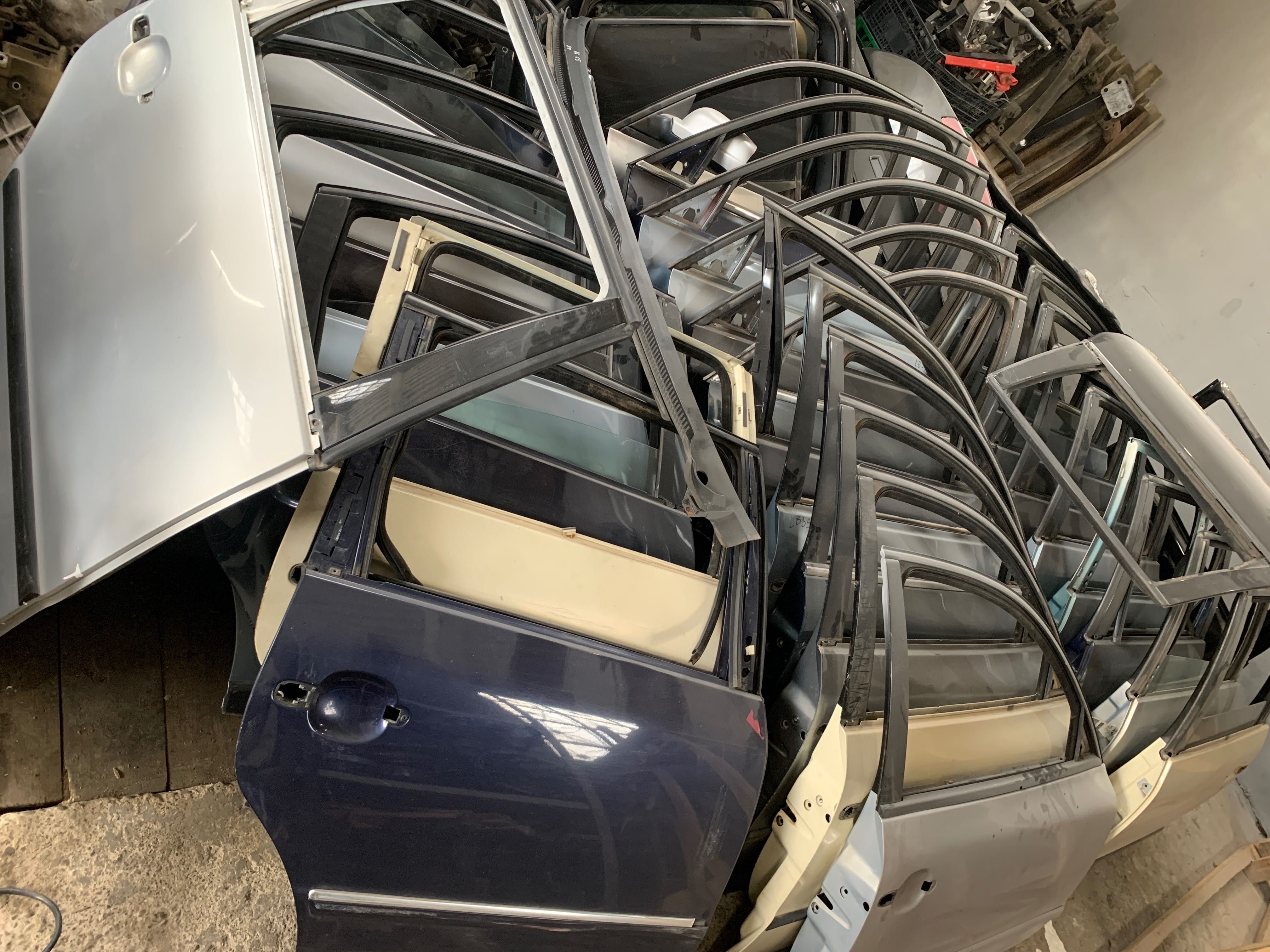 Двері vw Passat b5 b6 b7 b8 NMS CC Tiguan Golf Touareg Jetta