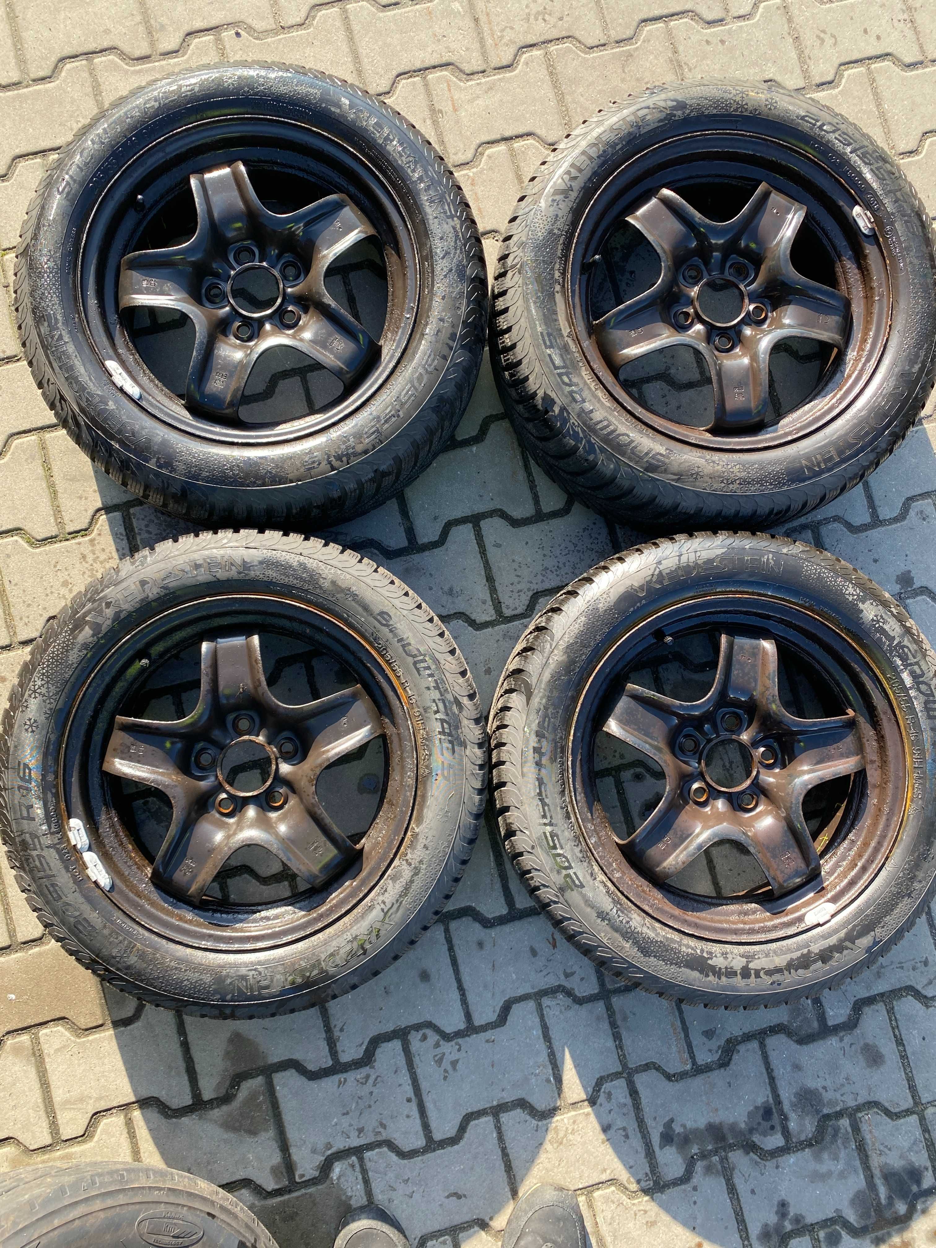 Koła 205/55r16 Vredestein Snowtrac 5 dot 4018 felgi opel astra