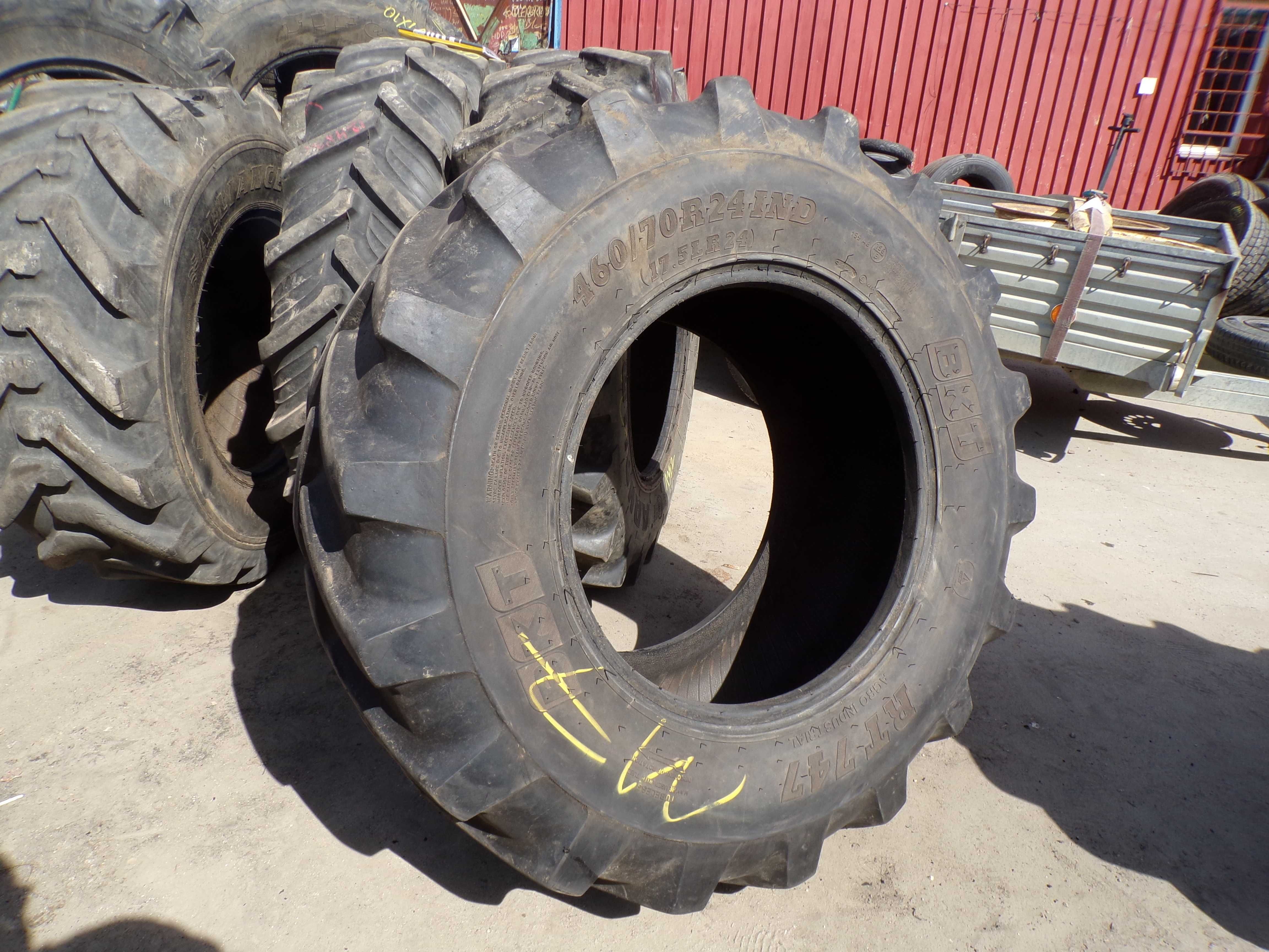 opona 460/70R24 17.5R24 BKT RT747 (1300 netto)