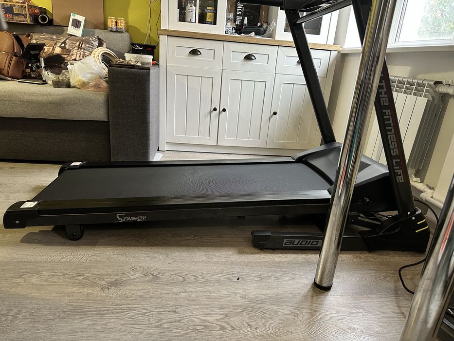 Продам усиленную беговую дорожку Stingray 8980i Audio 3.8