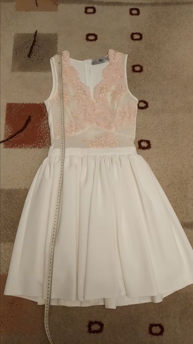 Sukienka z koronką rozm. 34