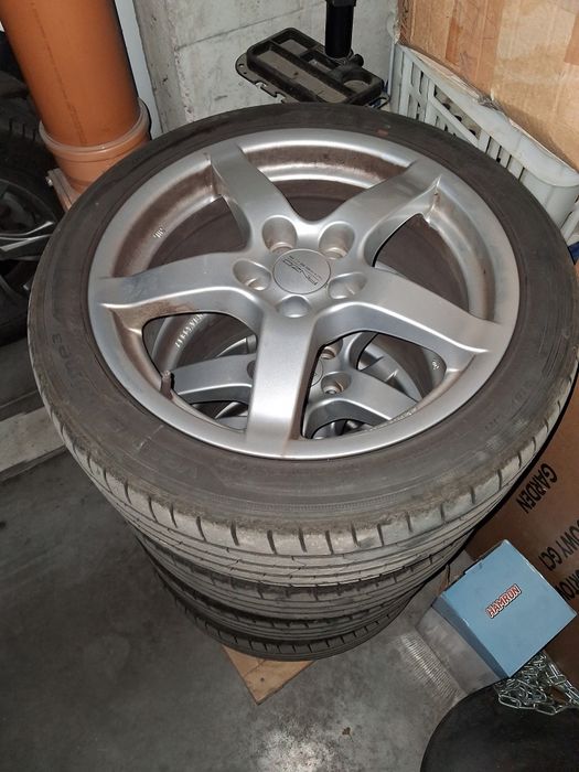 Alufelgi Anzio Wheels,Hancook ventus prime 3 215 45R17 91v Celica