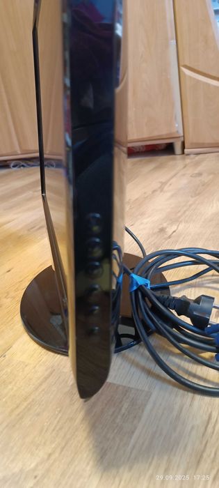 Sprzedam monitor Samsung SyncMaster 2333 full HD
