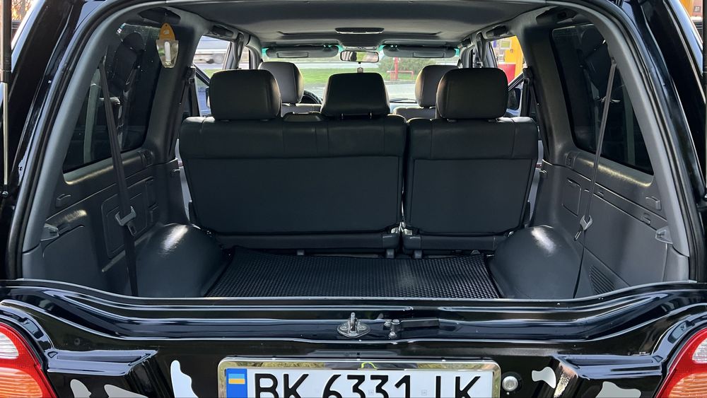 Toyota Land Cruiser 100 4.7 off-road