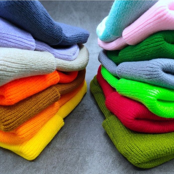 Шапки чоловічі, жіночі, дитячі. 20 кольорів. Осінь-зима-весна.