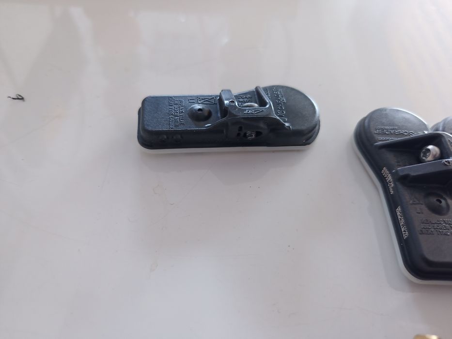 Czujnik TPMS Hyundai KIA 52933-C1100 TUCSON II I20 II IX35 NEXO