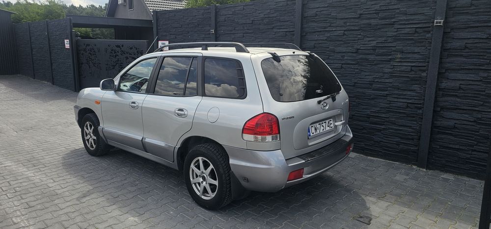 Hyundai Santa Fe SUV 2005r 2.4 GAZ