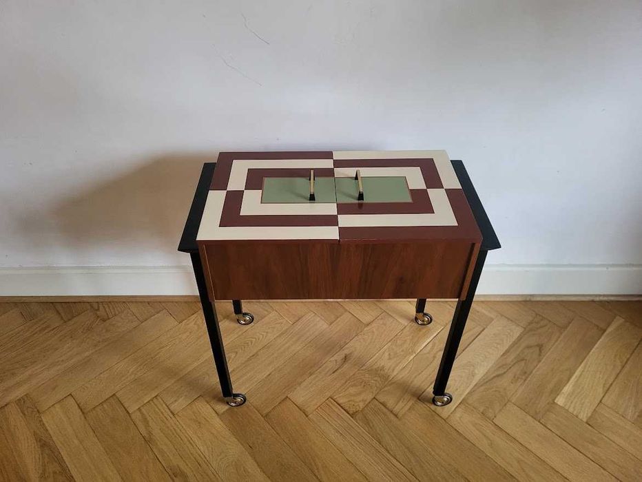 Niciak stolik szafka vintage retro tekowy, Dania, lata 60. mobilny