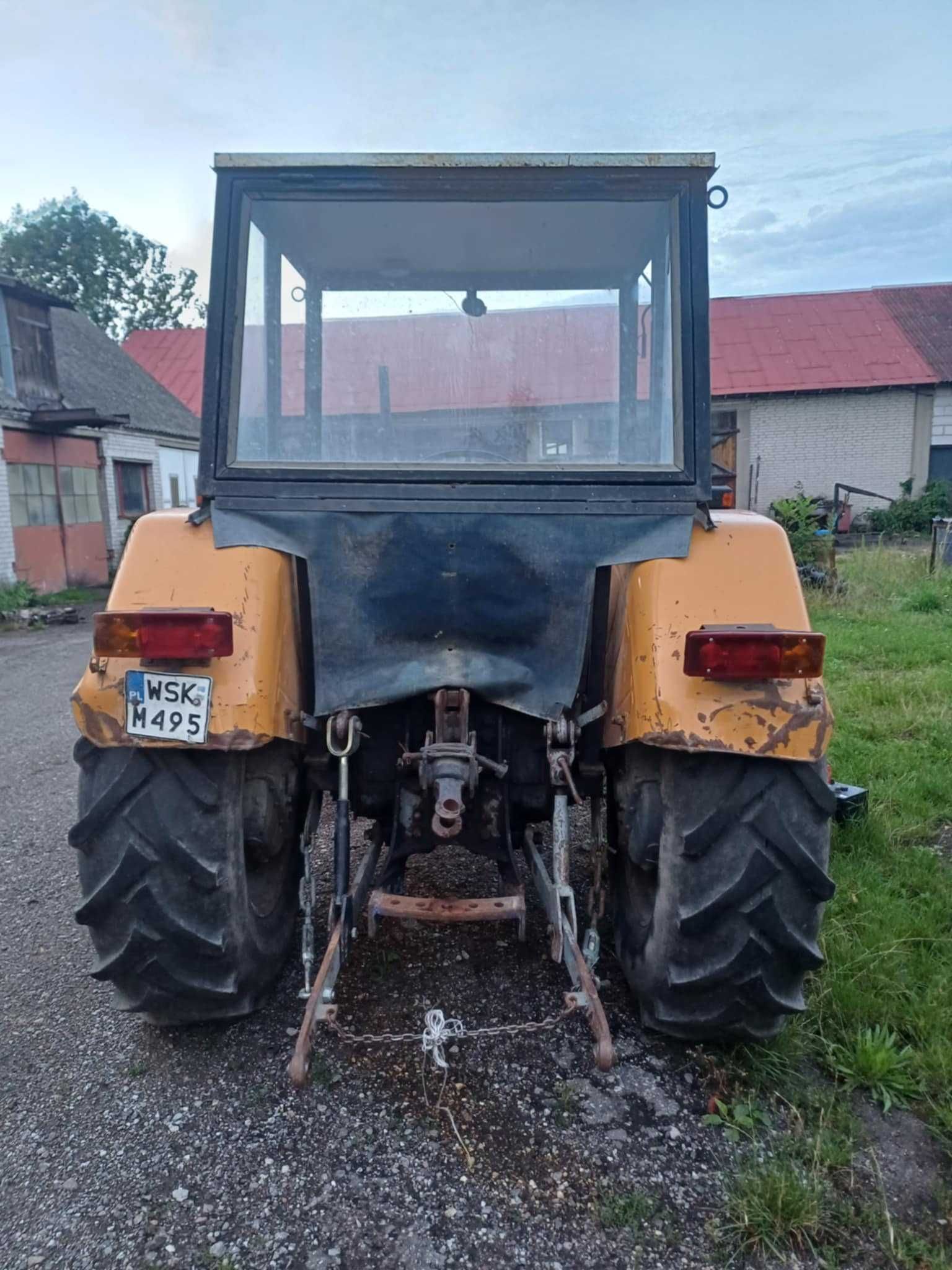 Ciągnik Ursus C-355