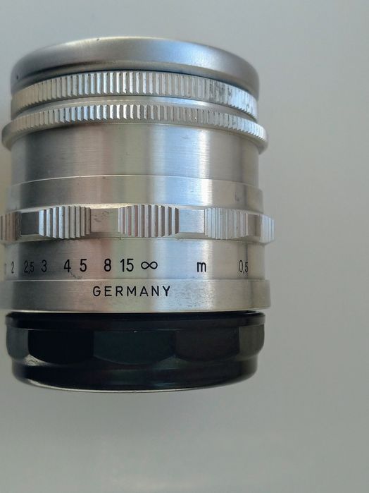 Об‘єктив Carl Zeiss Jena Tessar 2.8/50mm Germany Red T M42