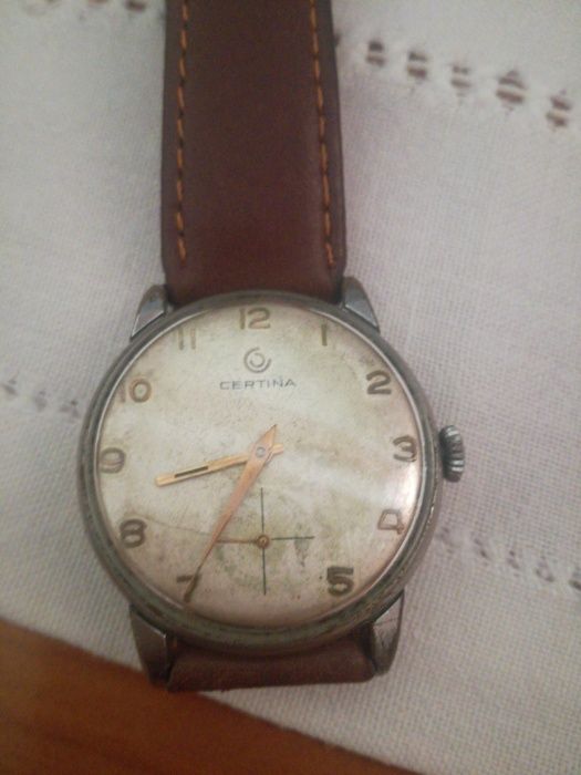 Relógio Certina 330, Swiss