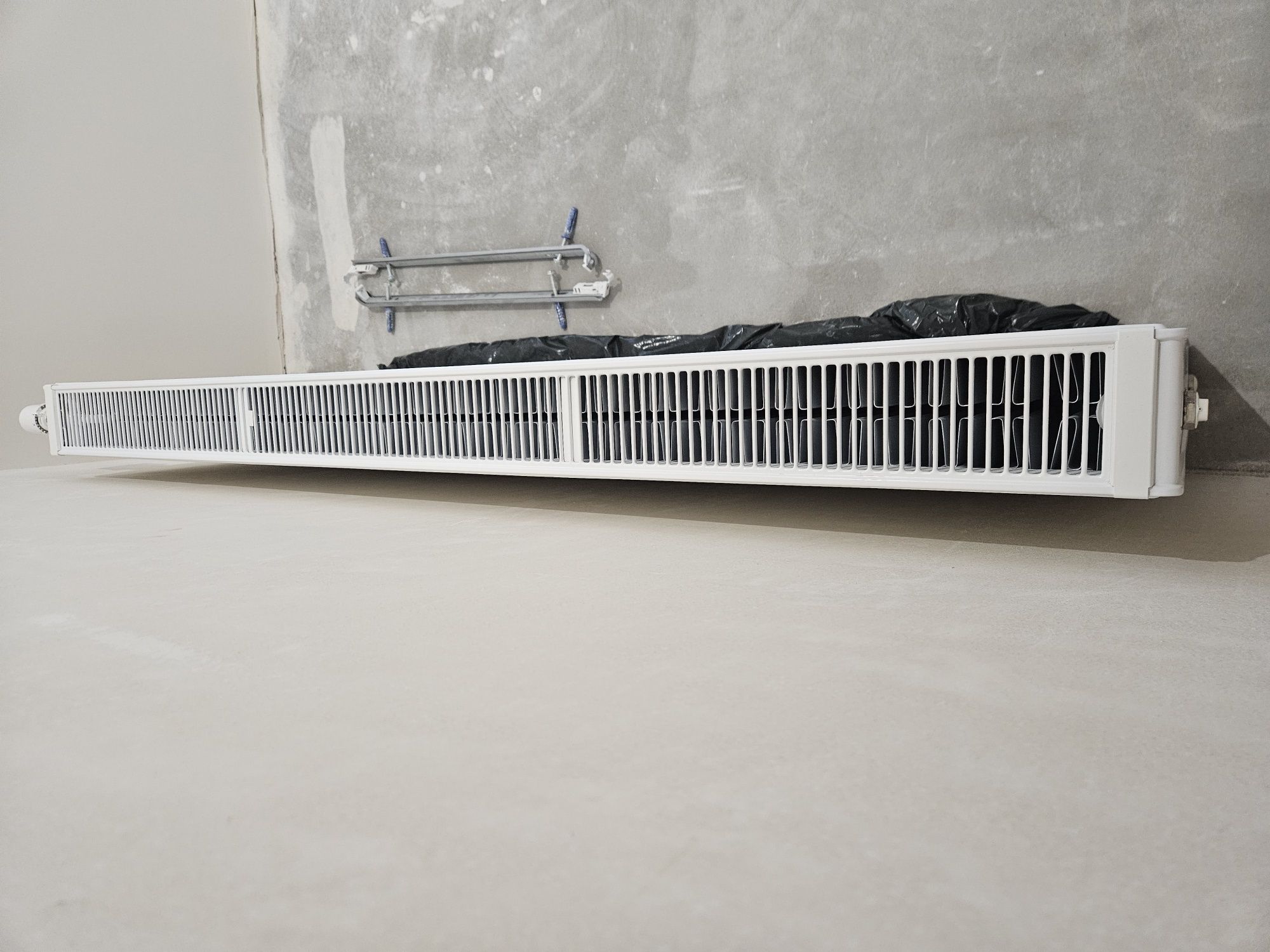 Grzejnik 1400x600
