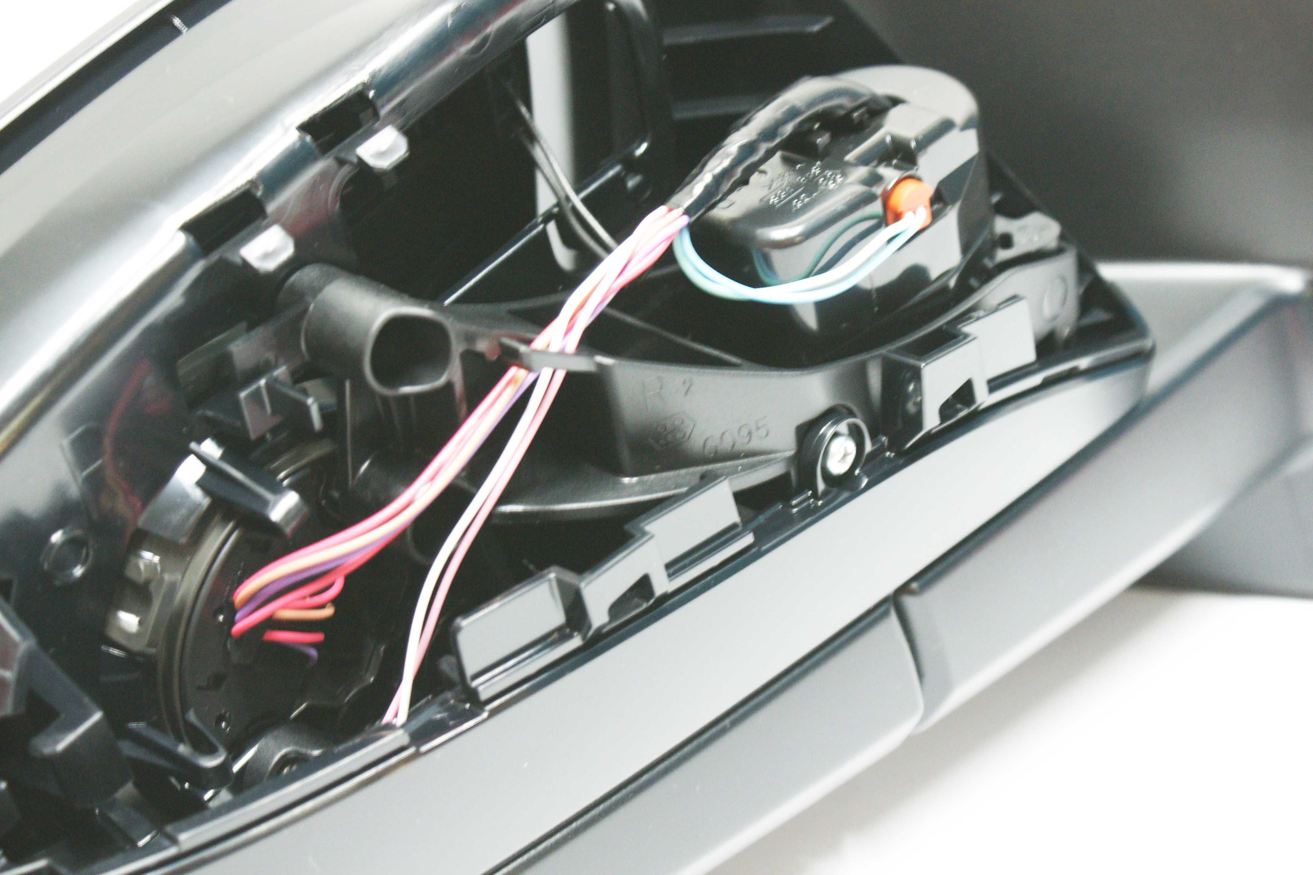 Lusterko zewnętrzne prawe OE Toyota RAV4 RAV 4 12/19r 9PIN NOWE org