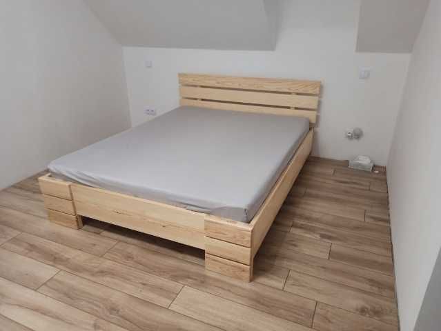 Nowoczesne łóżko drewniane/sosnowe 160x200