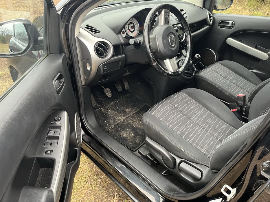 Mazda 2 1.3i klima