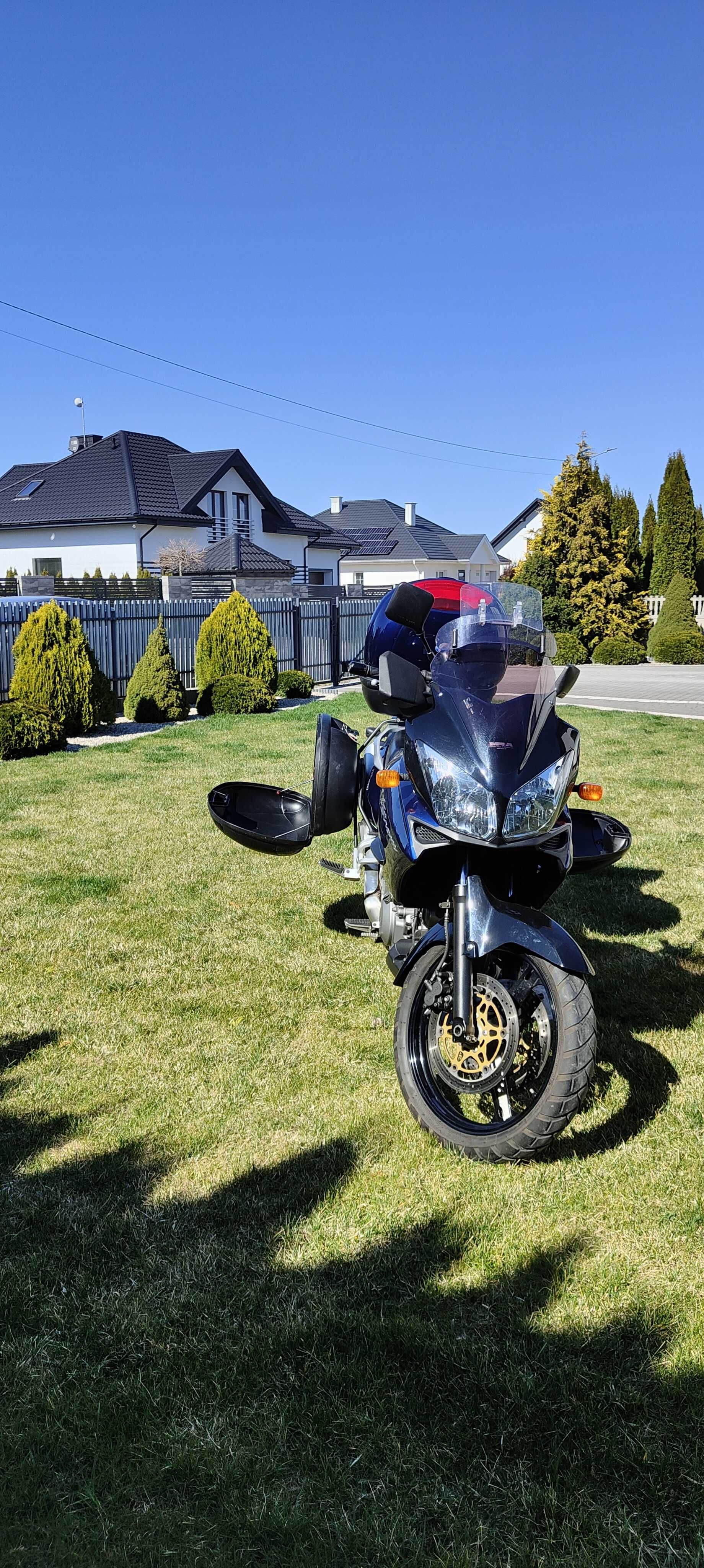 Suzuki V-strom 1000