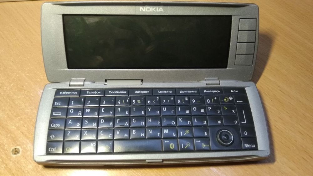 Коммуникатор Nokia 9500