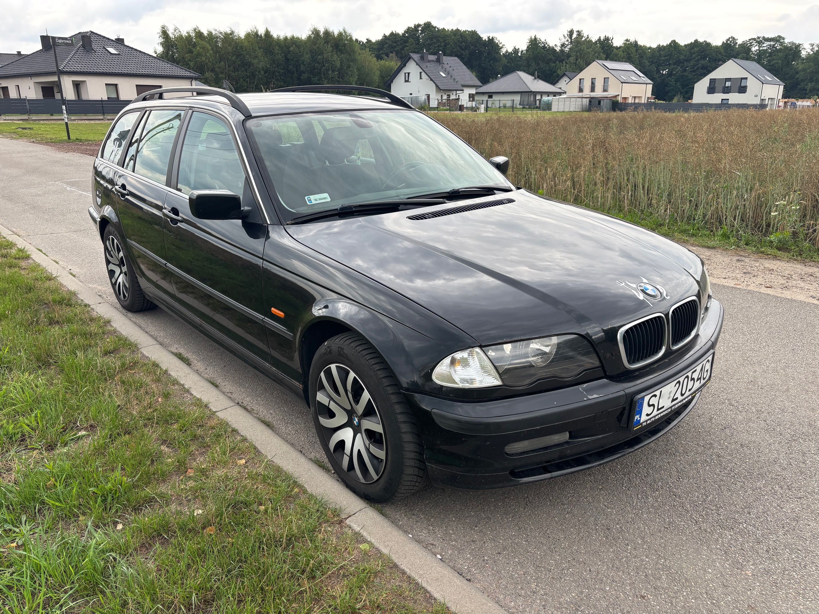 Bmw 320d kombi stan techniczny bardzo dobry niskie spalanie !!!