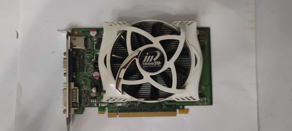 ВІдеокарта Inno3D GeForce GT 240 512MB, не робоча.
