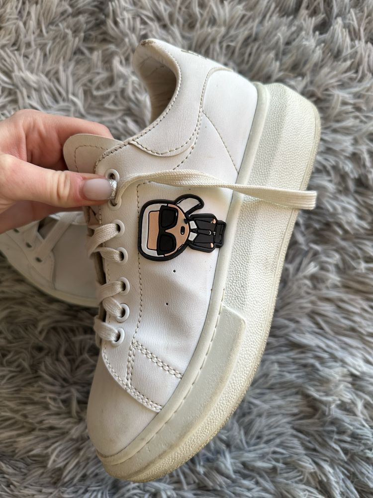 Buty sneakersy Karl Lagerfeld 37