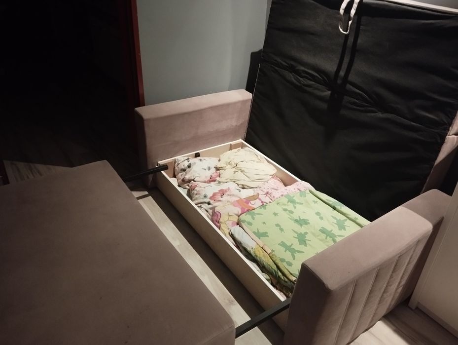 Sofa rozkładana 2 osobowa
