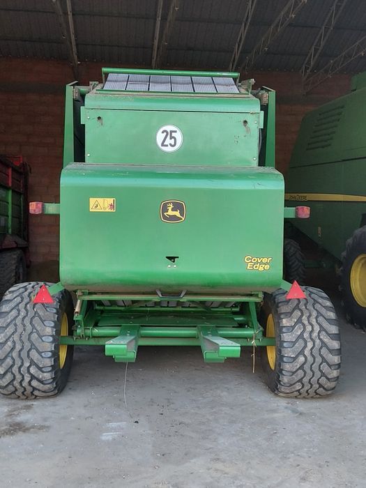 Witam.prasa John Deere 582 
Sprzedam prasę JD 582 MaxiCut z 2009r. Pie