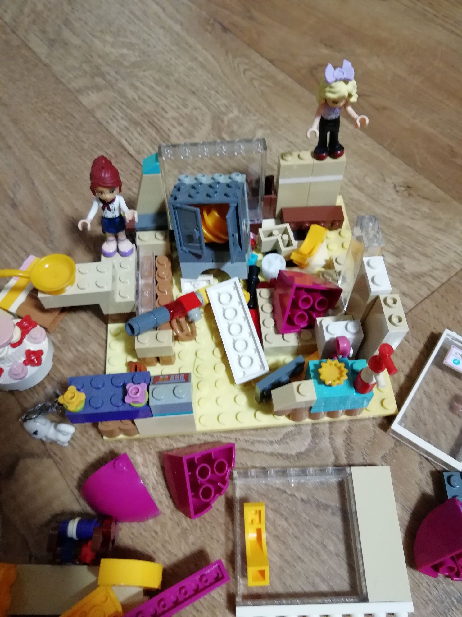 Конструктор Lego frends пекарня  41006