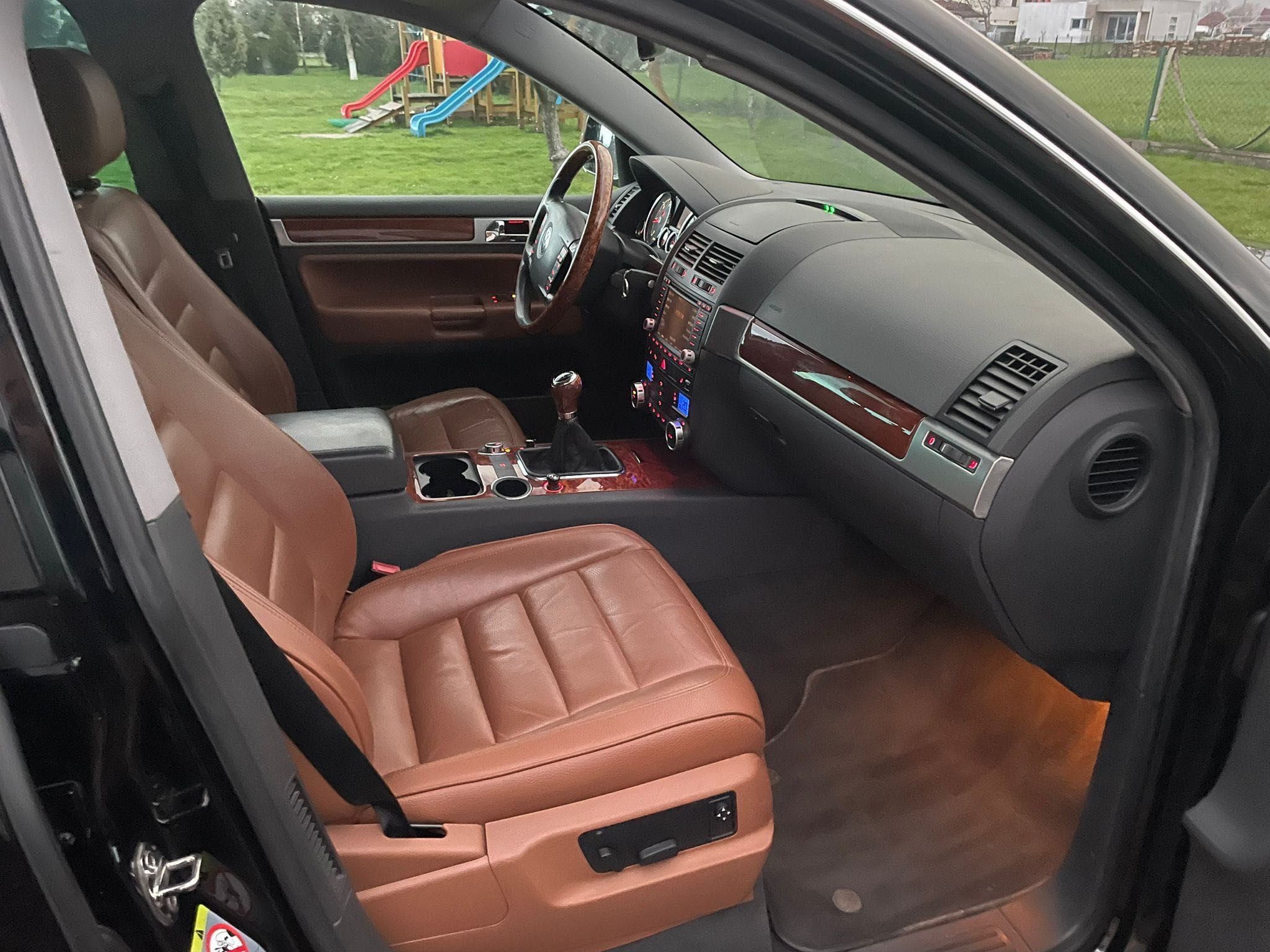 VW Volkswagen Touareg 3.0 TDI manual
