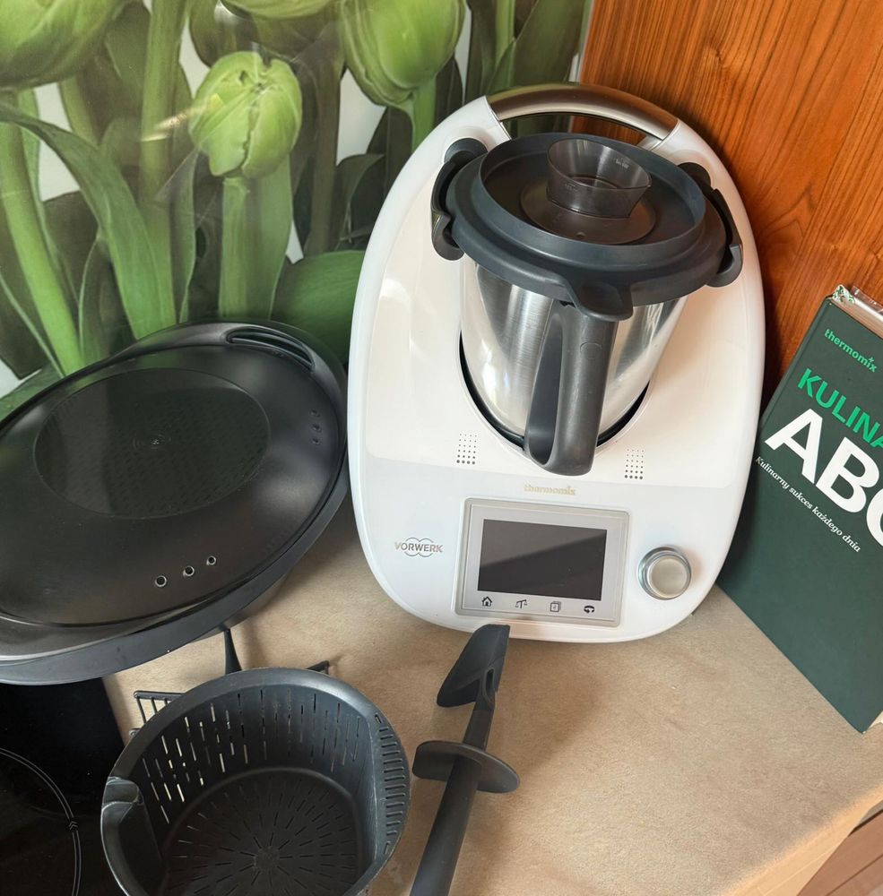 ThermomixTM5- komplet z książką Cook - key