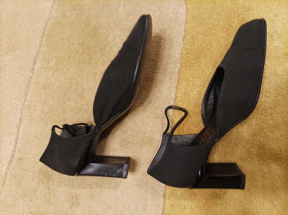 Czarne atłasowe buty Hogl na obcasie 7,5 cm, do tańca, rozmiar 37