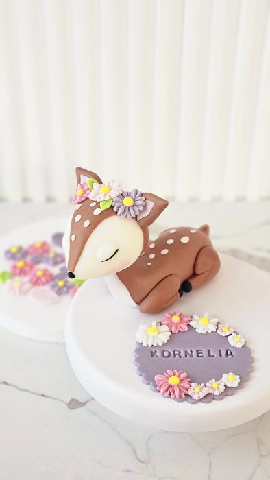 Sarenka z masy cukrowej topper na tort 3d