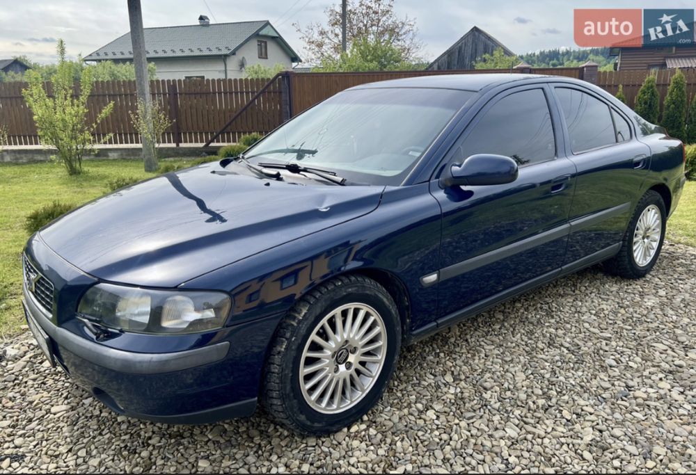 Легковий автомобіль  Volvo S 60