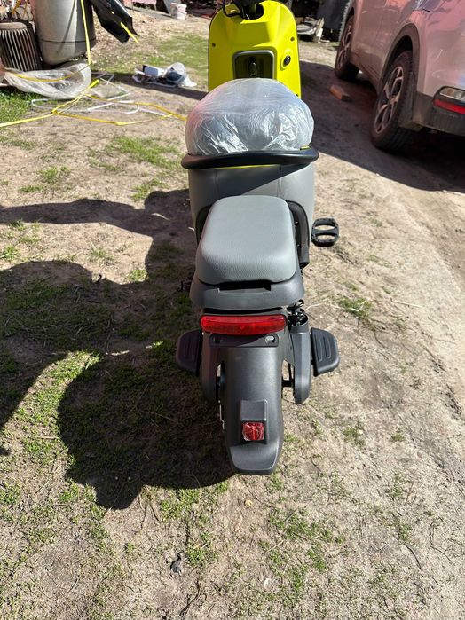 Электроскутер  НОВЫЙ