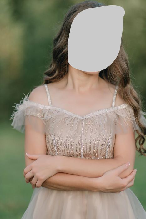 Розкішна сукня для особливих подій