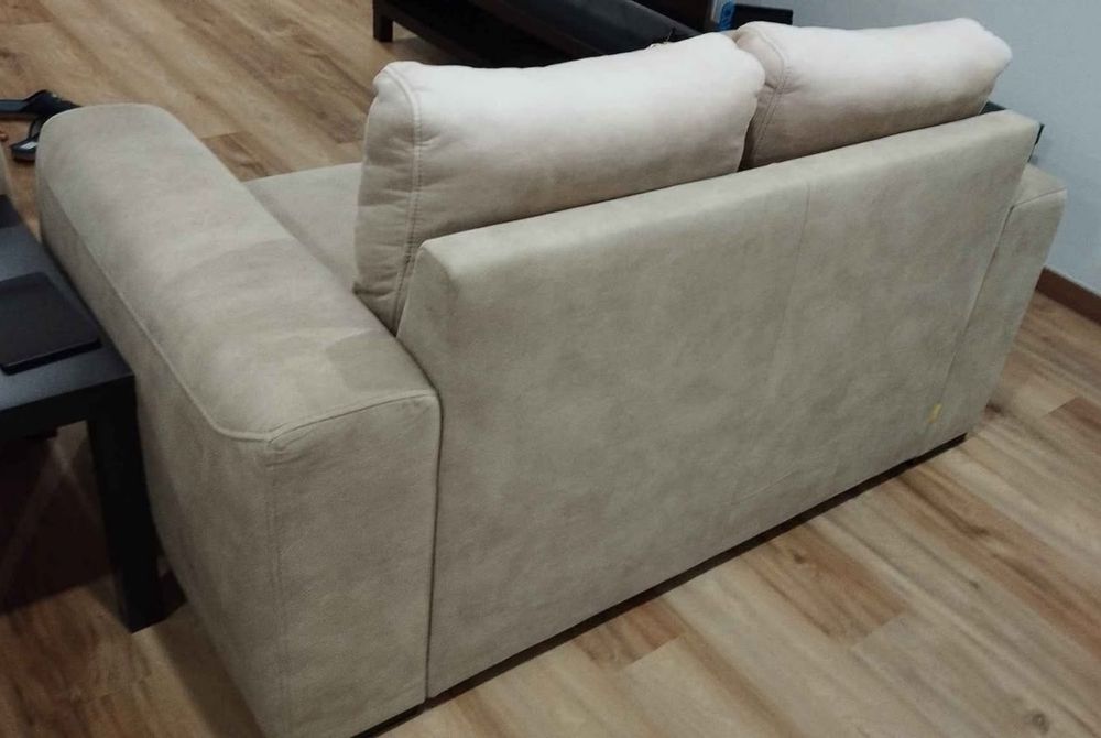 Conjunto 2 sofás